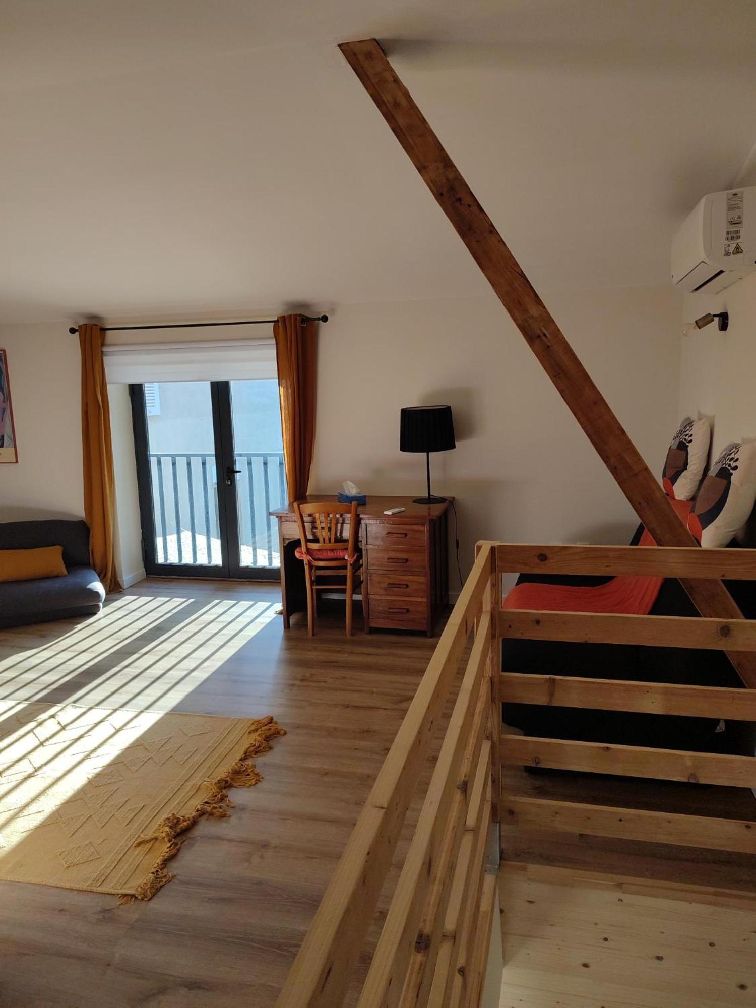Le 1881 Apartment *